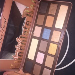 Too faced chocolate bar palette